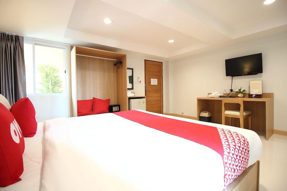 Super Oyo 484 Pannee Residence Khaosan Sha Plus Бангкок Екстер'єр фото
