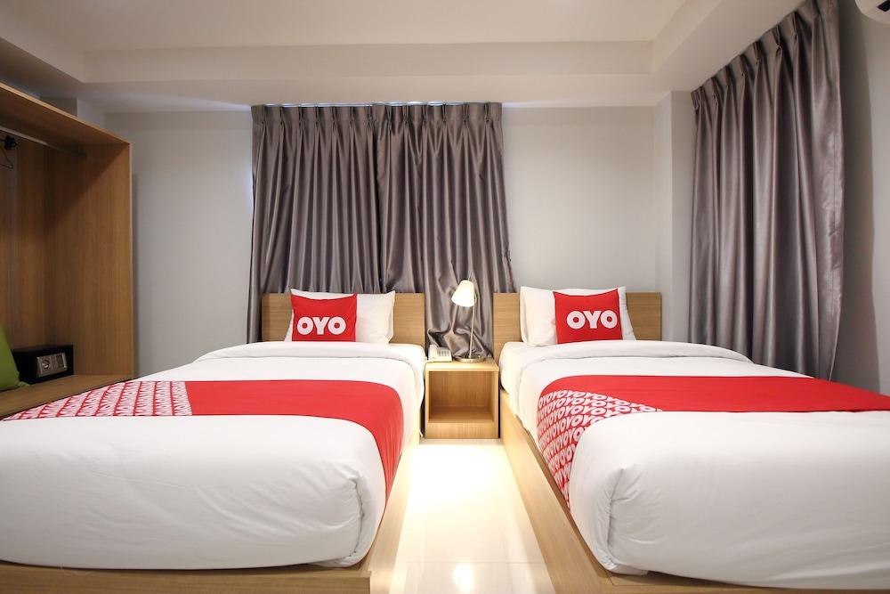 Super Oyo 484 Pannee Residence Khaosan Sha Plus Бангкок Екстер'єр фото