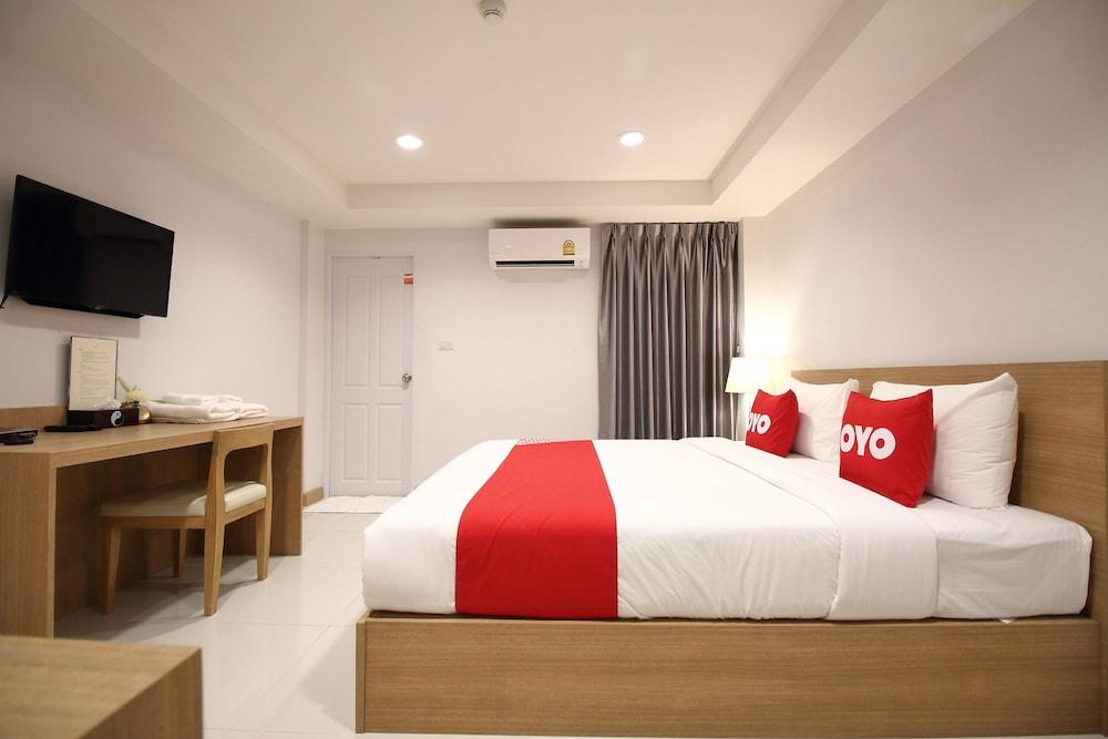 Super Oyo 484 Pannee Residence Khaosan Sha Plus Бангкок Екстер'єр фото