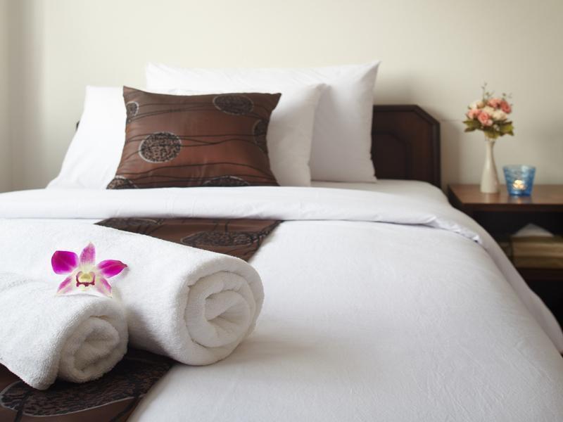 Super Oyo 484 Pannee Residence Khaosan Sha Plus Бангкок Екстер'єр фото