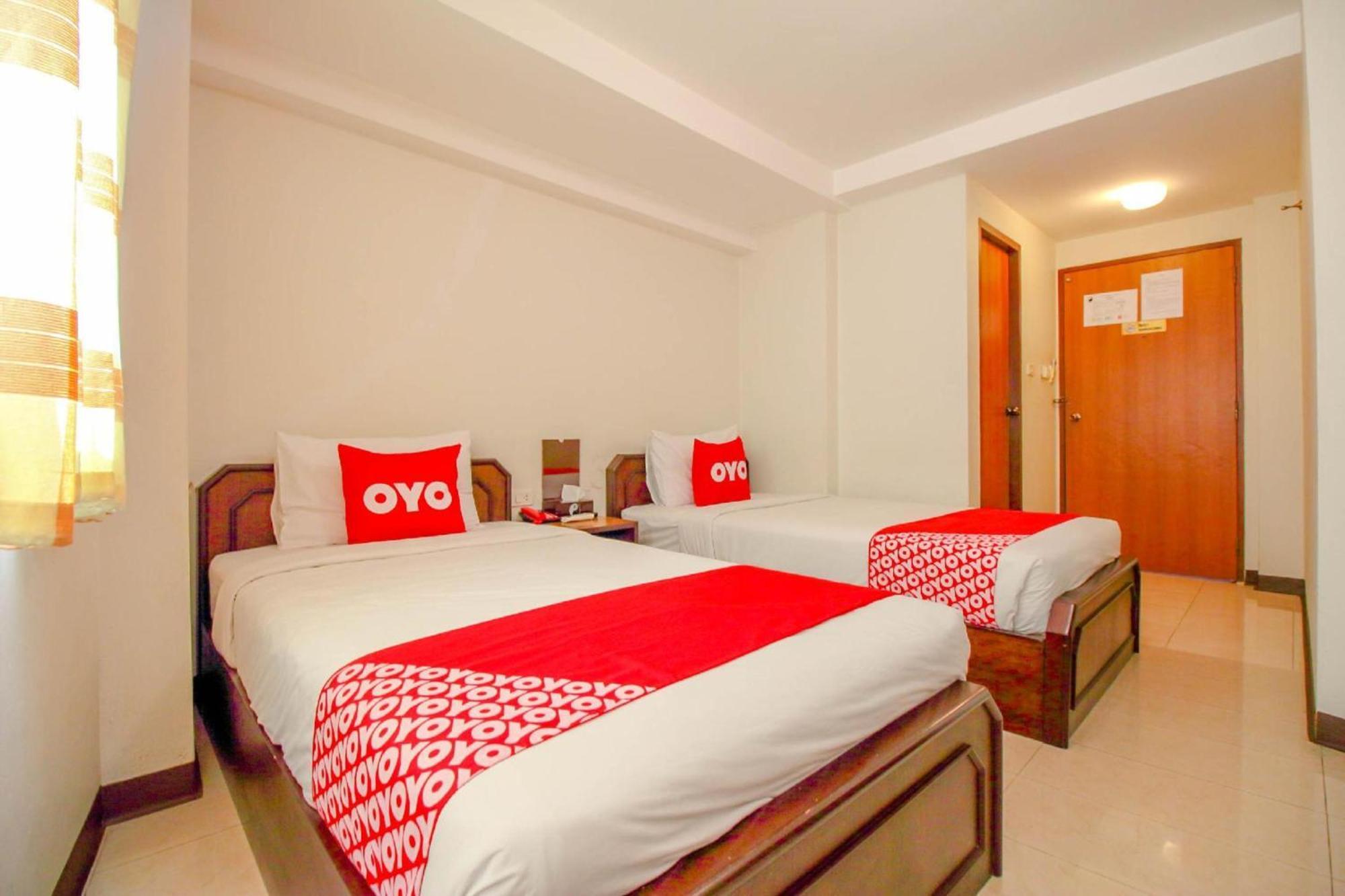 Super Oyo 484 Pannee Residence Khaosan Sha Plus Бангкок Екстер'єр фото