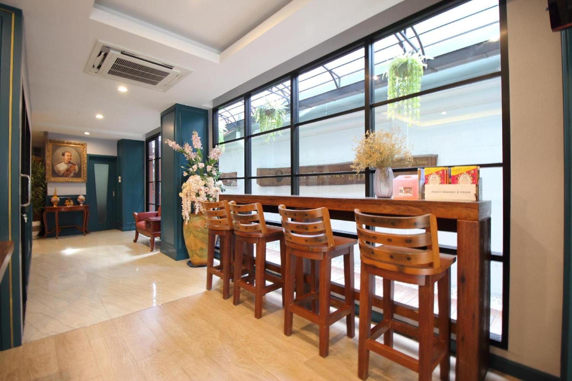 Super Oyo 484 Pannee Residence Khaosan Sha Plus Бангкок Екстер'єр фото